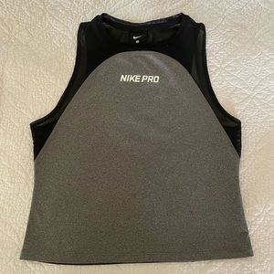 NWOT Nike Pro Charcoal Gray and Black Mesh Crop Tank Top - Medium